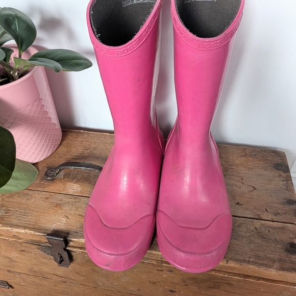 Bogs Kid Pink Rain Boots ~ Size 2 - Picture 6 of 8